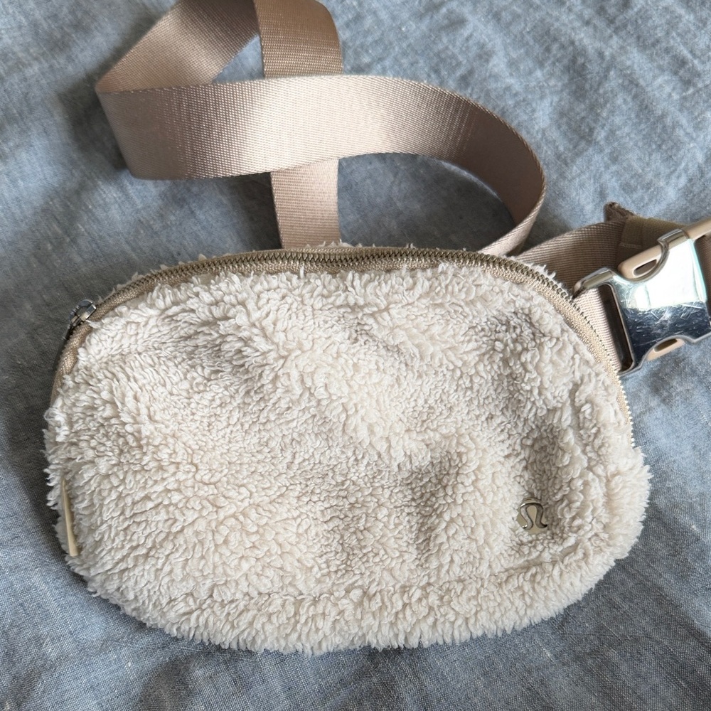 Lululemon Cream Sherpa Belt Bag